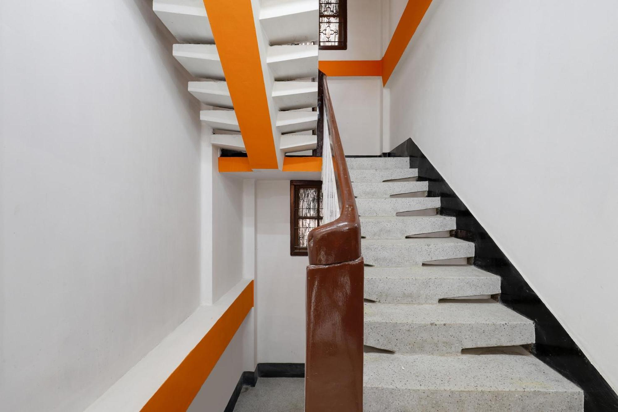 Spot On Hotel Nor' - East Guwahati Exterior foto